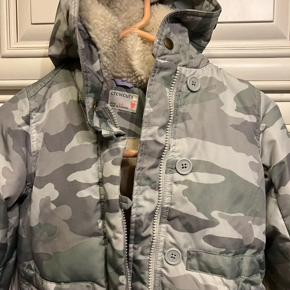 J.crew Girls crewcuts camo print fleece  jacket 4-5
